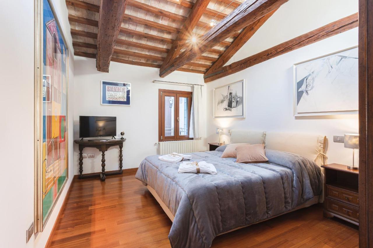 Апартаменти San Marco Luxury Loft With Terrace Венеція Екстер'єр фото