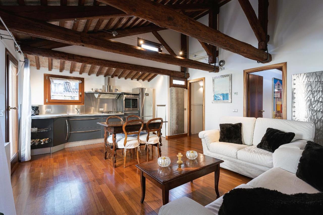 Апартаменти San Marco Luxury Loft With Terrace Венеція Екстер'єр фото